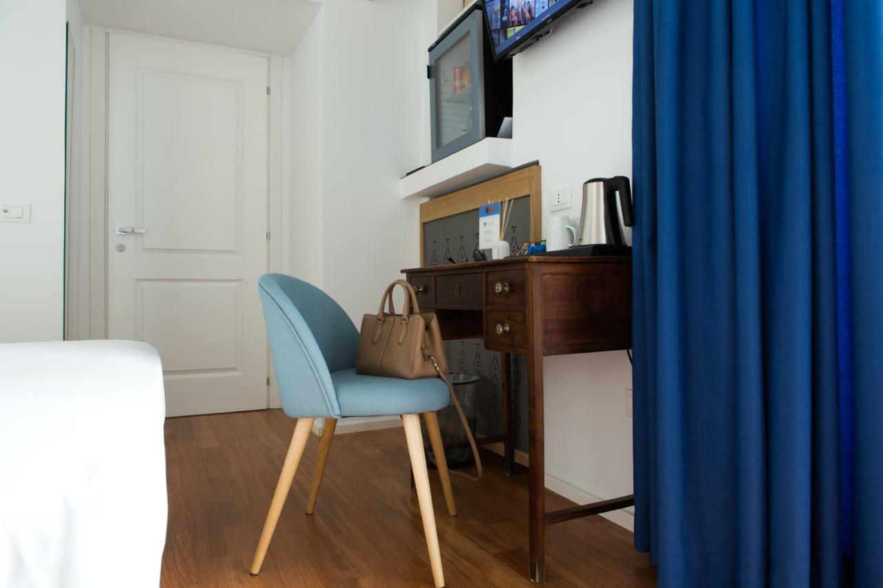 Hotel Duetto Al Duomo Neapol Zewnętrze zdjęcie